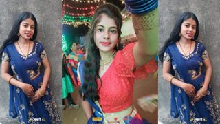 Desi Indian Girlfriend Showing Pussy Fingering Live