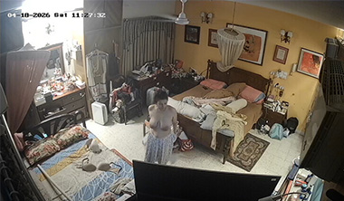 Hot Bhabhi After Bath Changing Dress CCTV Captured Show